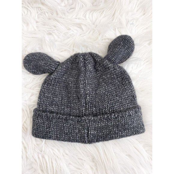 Mark & Graham Knit Ear Beanie Winter Hat Gray Baby One Size NEW - Picture 2 of 3